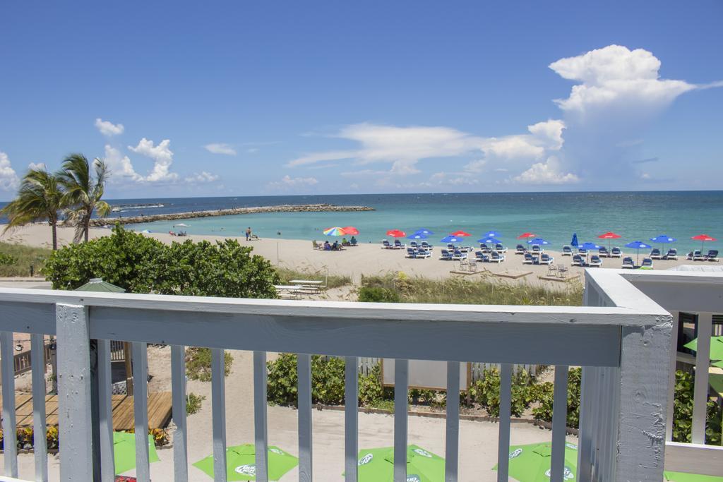 Rhumcay Beach Resort And Grille Fort Pierce Exterior foto