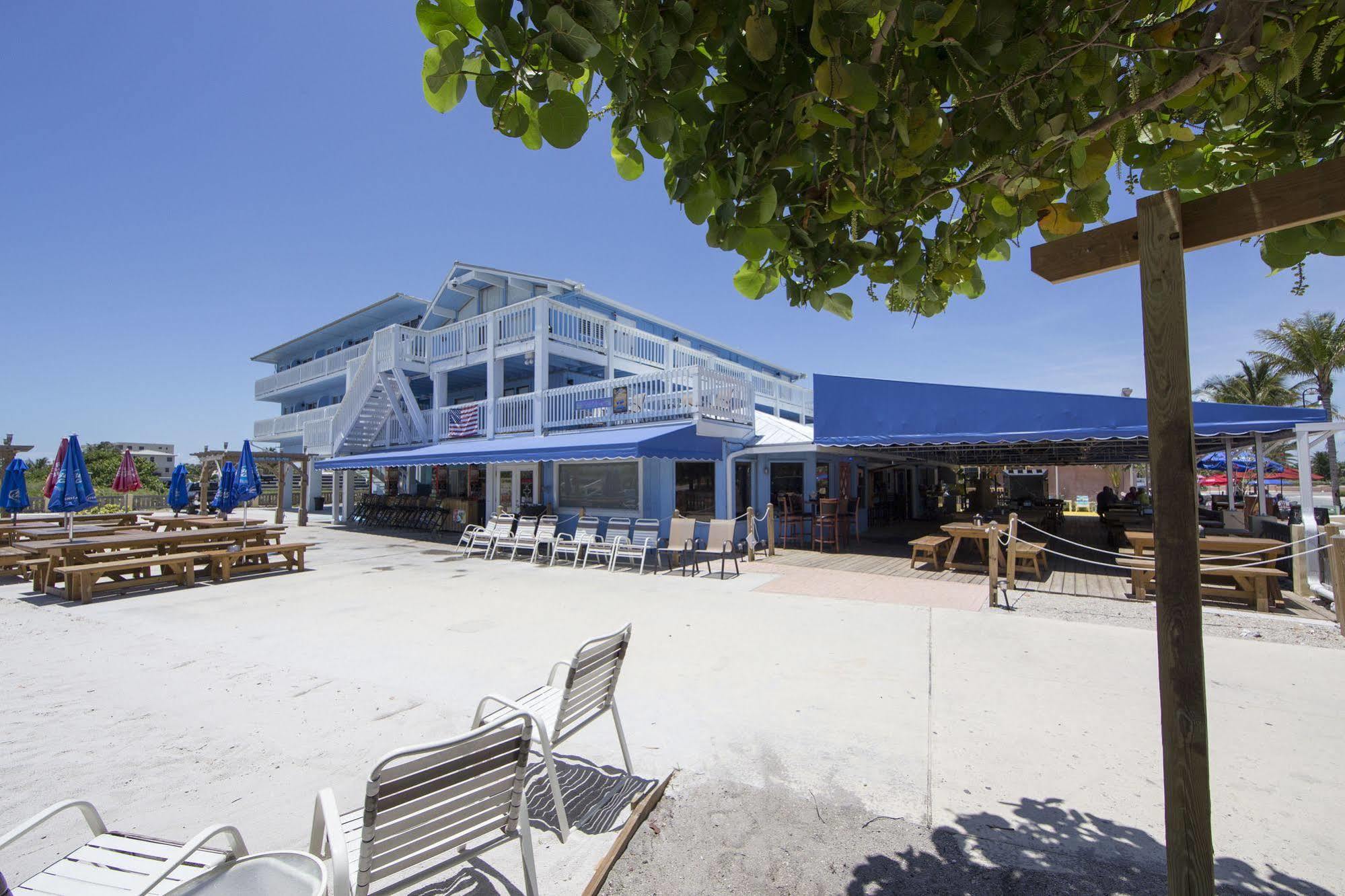 Rhumcay Beach Resort And Grille Fort Pierce Exterior foto