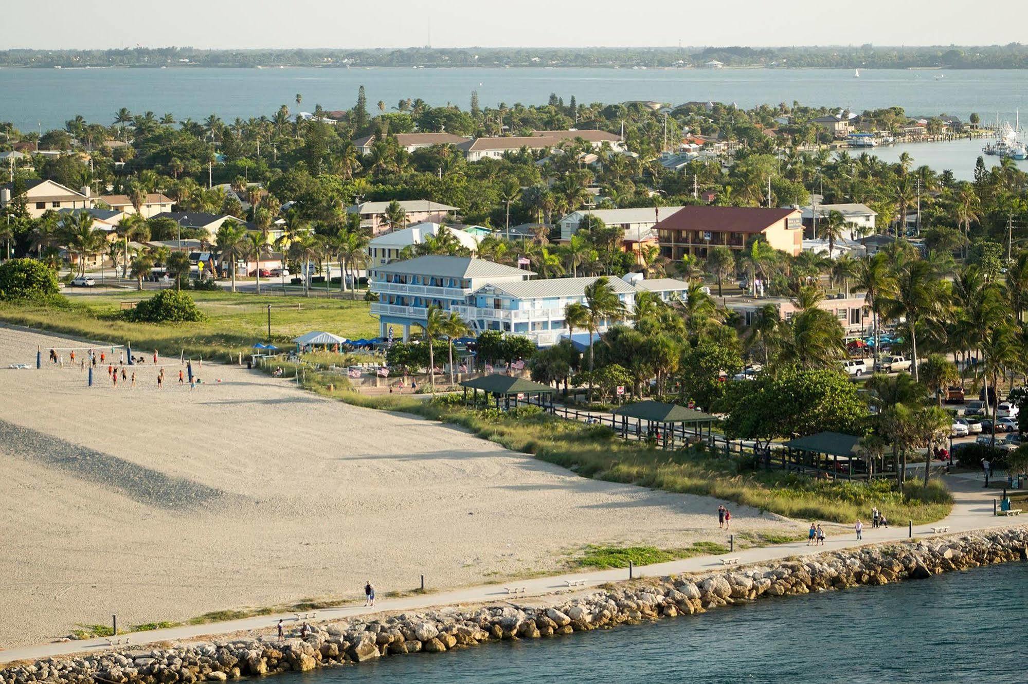 Rhumcay Beach Resort And Grille Fort Pierce Exterior foto